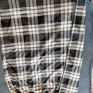 Evan Picone Black and White Checkered Pants